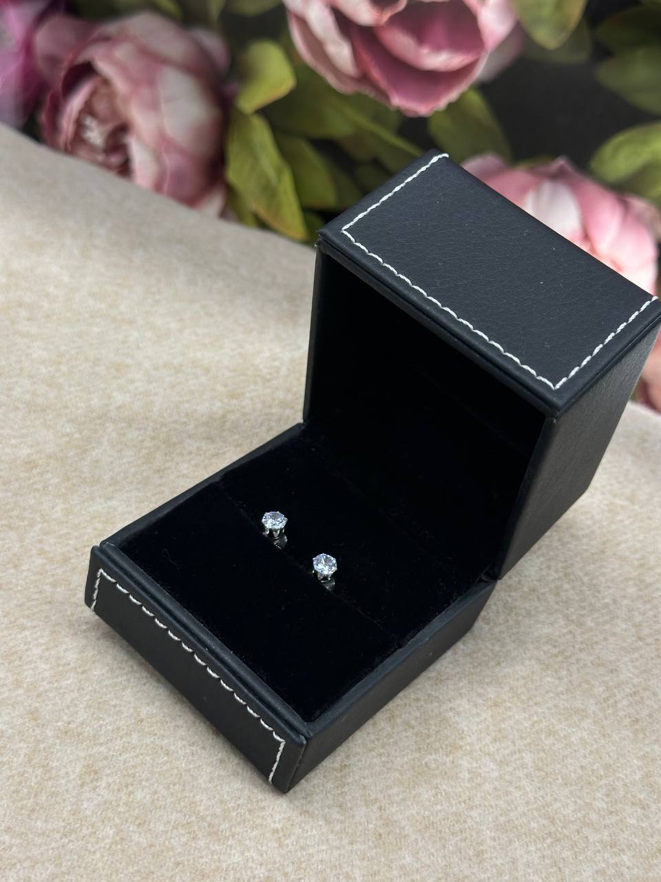 Серьги пуссеты