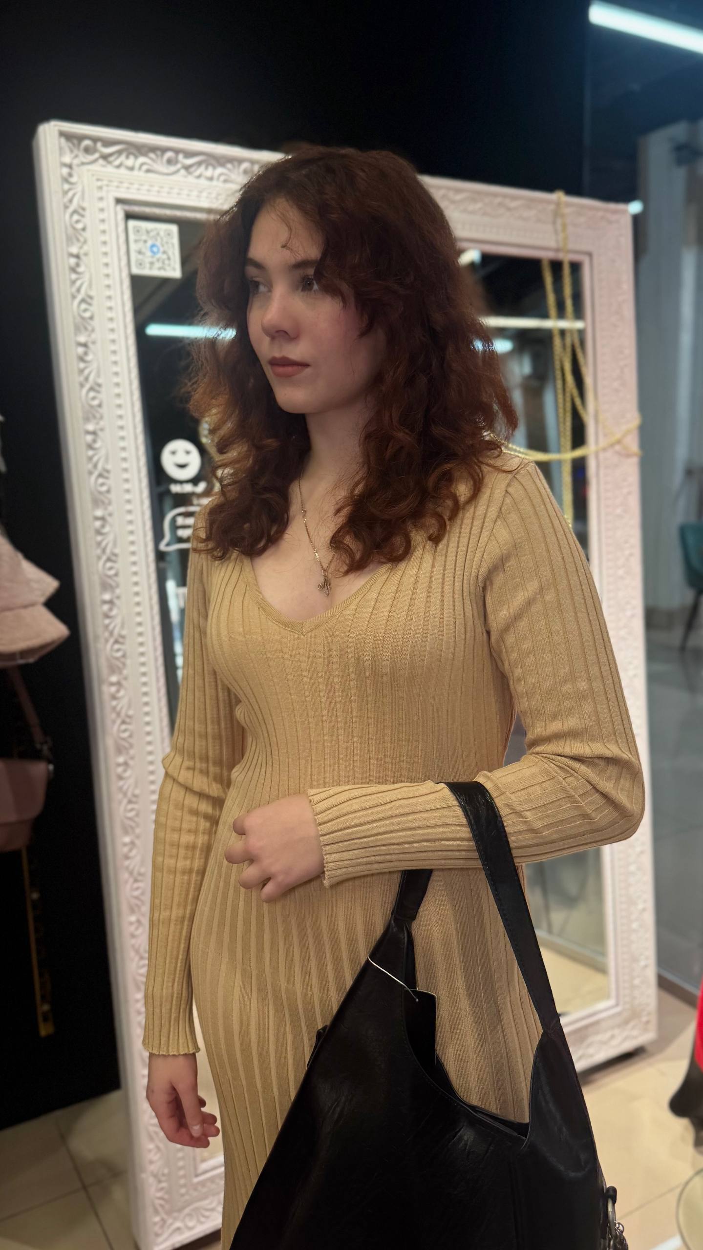 Платье трикотажное