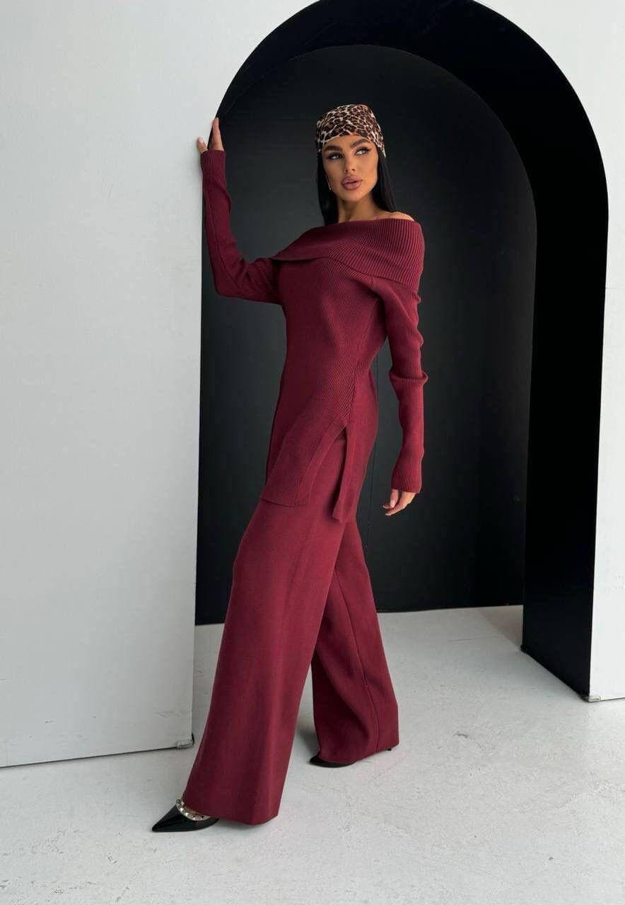 Костюм двойка в винном цвете